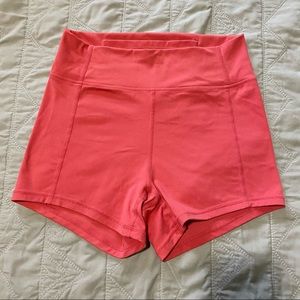 Balance Athletica OG shorts in color Dawn - size S